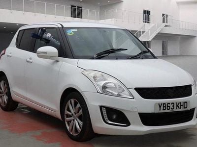 Used Suzuki Swift SZ4 94 HP (69 kW) 2013 White Hatchback