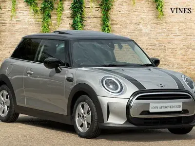 Used Mini Cooper Classic 136 HP (100 kW) 2022 Silver Hatchback