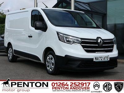 Used Renault Trafic Business 130 HP (95 kW) 2022 White MPV
