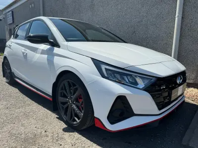 Used Hyundai i20 204 HP (150 kW) 2021 White Hatchback