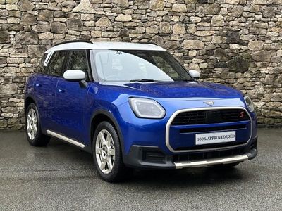 Used Mini Countryman Exclusive 215 HP (158 kW) 2024 Blue SUV