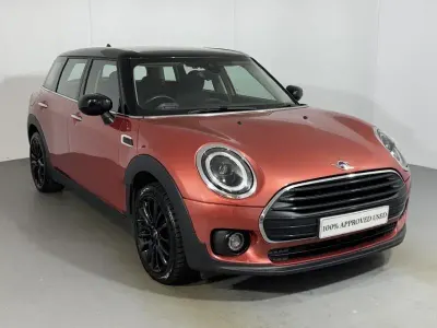 Used Mini Cooper Clubman Classic 2023 Red Estate