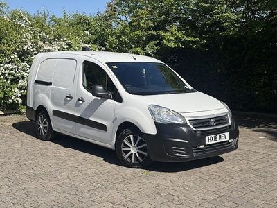 Begagnad Peugeot Partner S 2018 Vit