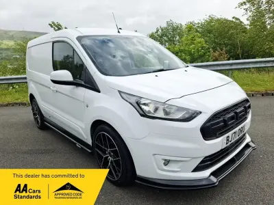 Used Ford Transit Connect Limited 120 HP (88 kW) 2021 White MPV