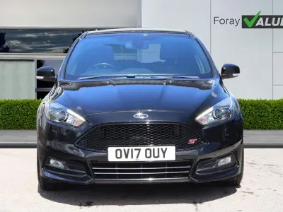 Used Ford Focus ST 250 HP (183 kW) 2017 Black Hatchback