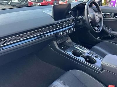 Begagnad Honda Civic Sport 180 HK (132 kW) 2025 Svart Halvkombi