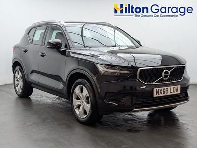 Black Used 2019 Volvo XC40 Momentum SUV | £15,650 (Fair price)