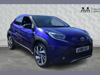 Used Toyota Aygo X 72 HP (52 kW) 2022 Blue SUV