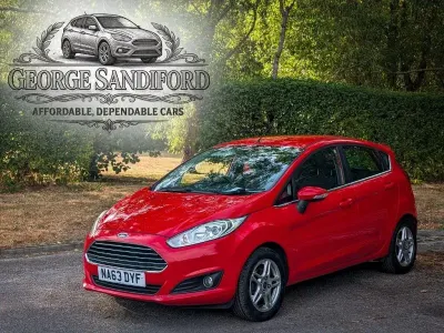 Used Ford Fiesta Zetec 2013 Red Hatchback