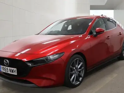 Used Mazda 3 Inclusive 122 HP (89 kW) 2019 Red Hatchback