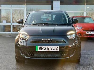 Black New 2025 Fiat 500e Hatchback | £24,995 (A bit pricey)
