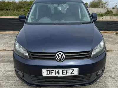 Used VW Caddy Highline 102 HP (75 kW) 2014 Blue MPV