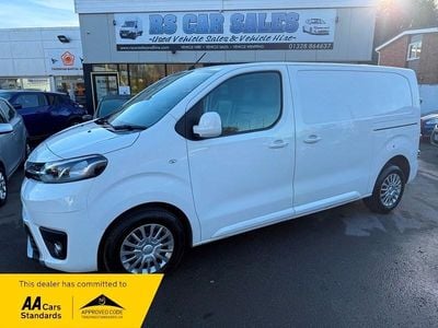 White Used 2016 Toyota Proace Comfort MPV | £8,000 (Good price)