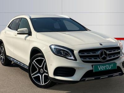 Mercedes GLA220