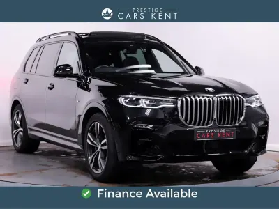 Begagnad BMW X7 M Sport 2022 Svart SUV