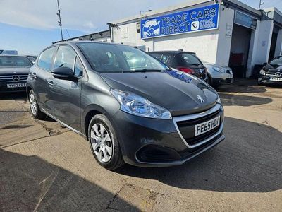 Używany Peugeot 208 Access 68 KM (50 kW) 2015 Szary Hatchback