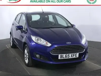 Used Ford Fiesta Zetec 101 HP (74 kW) 2015 Blue Hatchback