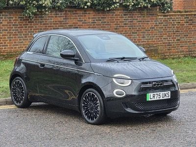 New Fiat 500e La Prima 86 kW (118 HP) 2025 Black Hatchback