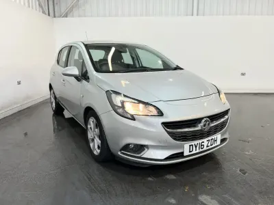 Used Vauxhall Corsa SRi 75 HP (55 kW) 2016 Silver Hatchback