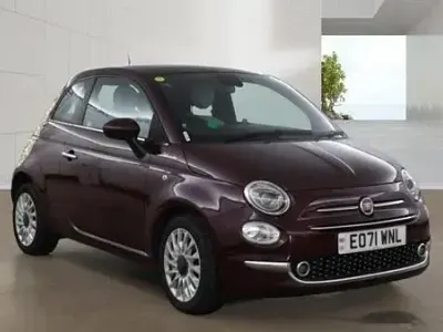 Used Fiat 500 Dolcevita 70 HP (51 kW) 2022 Red Hatchback