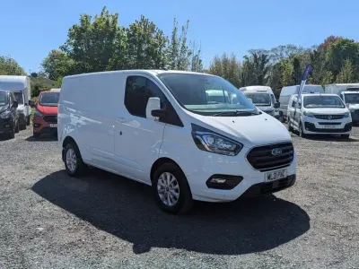 Used Ford Transit Custom Premium 130 HP (95 kW) 2021 White Van