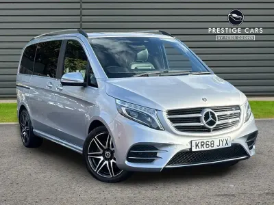 Usado Mercedes V250 AMG line 2018 Prateado Monovolume
