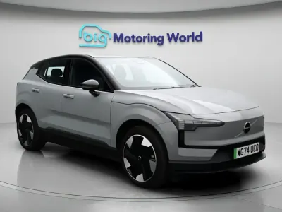 Usado Volvo EX30 Plus 200 kW (272 CV) 2024 Gris SUV