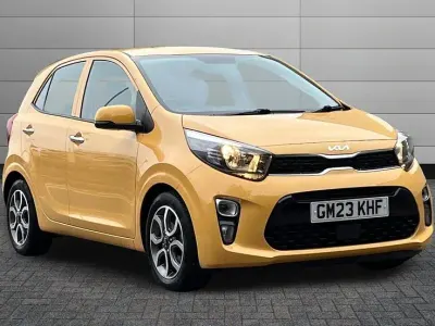 Used Kia Picanto 66 HP (48 kW) 2023 Yellow Hatchback