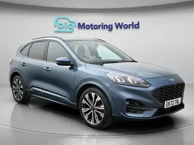 Używany Ford Kuga ST-Line X 150 KM (110 kW) 2023 Niebieski SUV