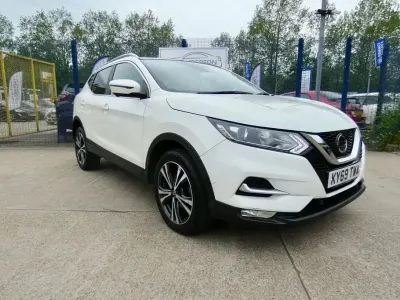 Used Nissan Qashqai N-Connecta 115 HP (84 kW) 2019 White SUV