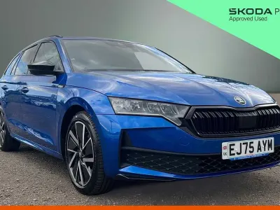Used Skoda Octavia SportLine 147 HP (108 kW) 2025 Blue Estate