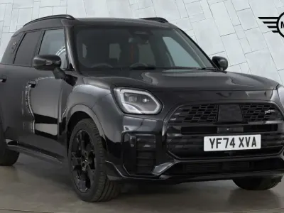 Used Mini Countryman 215 HP (158 kW) 2024 Black SUV