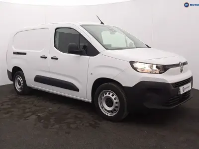 Nowe Citroën Berlingo 100 KM (73 kW) 2026 Biały Minivan