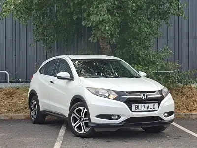 Used Honda HR-V SE 120 HP (88 kW) 2017 White SUV
