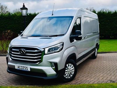 Used Maxus V90 161 HP (118 kW) 2024 Silver Van