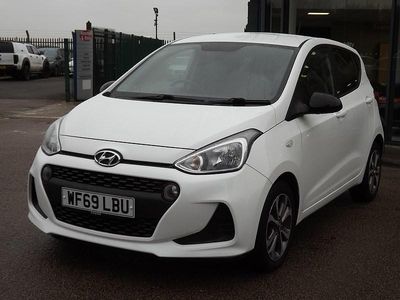 White Used 2019 Hyundai i10 Hatchback | £7,995 (Fair price)