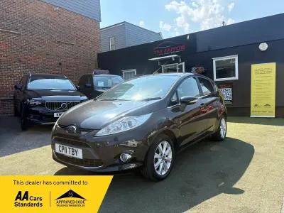 Used Ford Fiesta Zetec 82 HP (60 kW) 2011 Black Hatchback