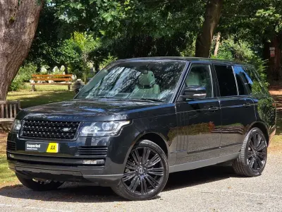 Used Land Rover Range Rover Vogue 258 HP (189 kW) 2015 Black SUV