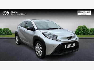 Used Toyota Aygo X PURE 72 HP (52 kW) 2022 Silver SUV