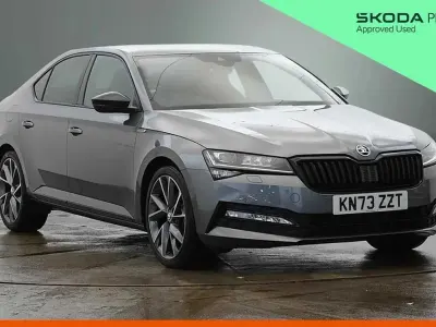 Used Skoda Superb SportlinePlus 187 HP (137 kW) 2023 Graphite grey metallic Hatchback