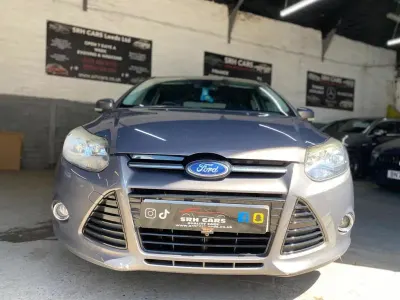 Used Ford Focus Titanium 115 HP (84 kW) 2012 Brown Hatchback