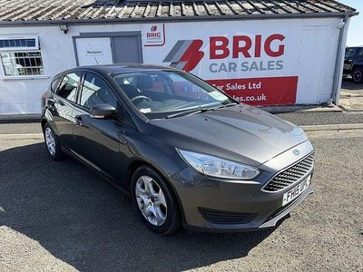 Used Ford Focus Style 105 HP (77 kW) 2015 Grey Hatchback