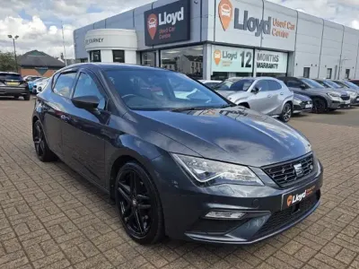Used Seat Leon Black Edition 150 HP (110 kW) 2020 Grey Hatchback