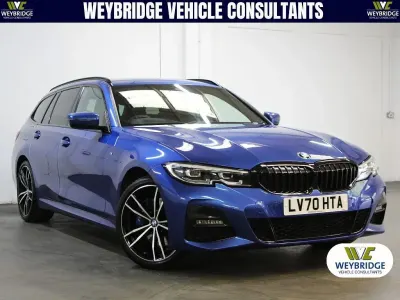 Begagnad BMW 330e M Sport 2020 Blå Kombi