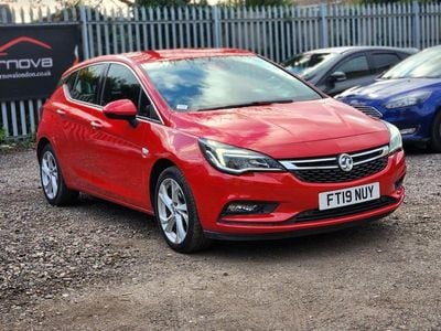Second-hand Vauxhall Astra SRi 2019 Roșu Hatchback