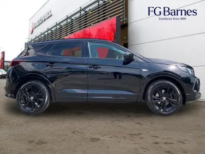 Used Vauxhall Grandland X GS Line 128 HP (94 kW) 2023 Black SUV