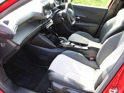 Used Peugeot e-2008 Premium 98 kW (134 HP) 2021 Red SUV