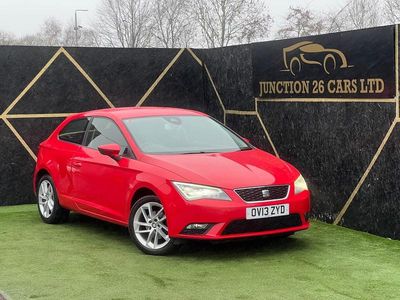 Used Seat Leon SE 105 HP (77 kW) 2013 Red Hatchback