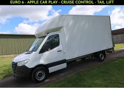 Gebraucht Mercedes Sprinter Progressive 150 PS (110 kW) 2022 Weiß Van