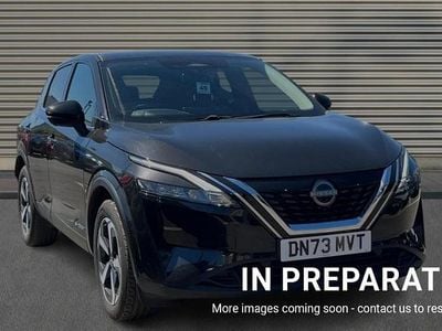 Begagnad Nissan Qashqai N-Connecta 190 HK (139 kW) 2024 Svart SUV